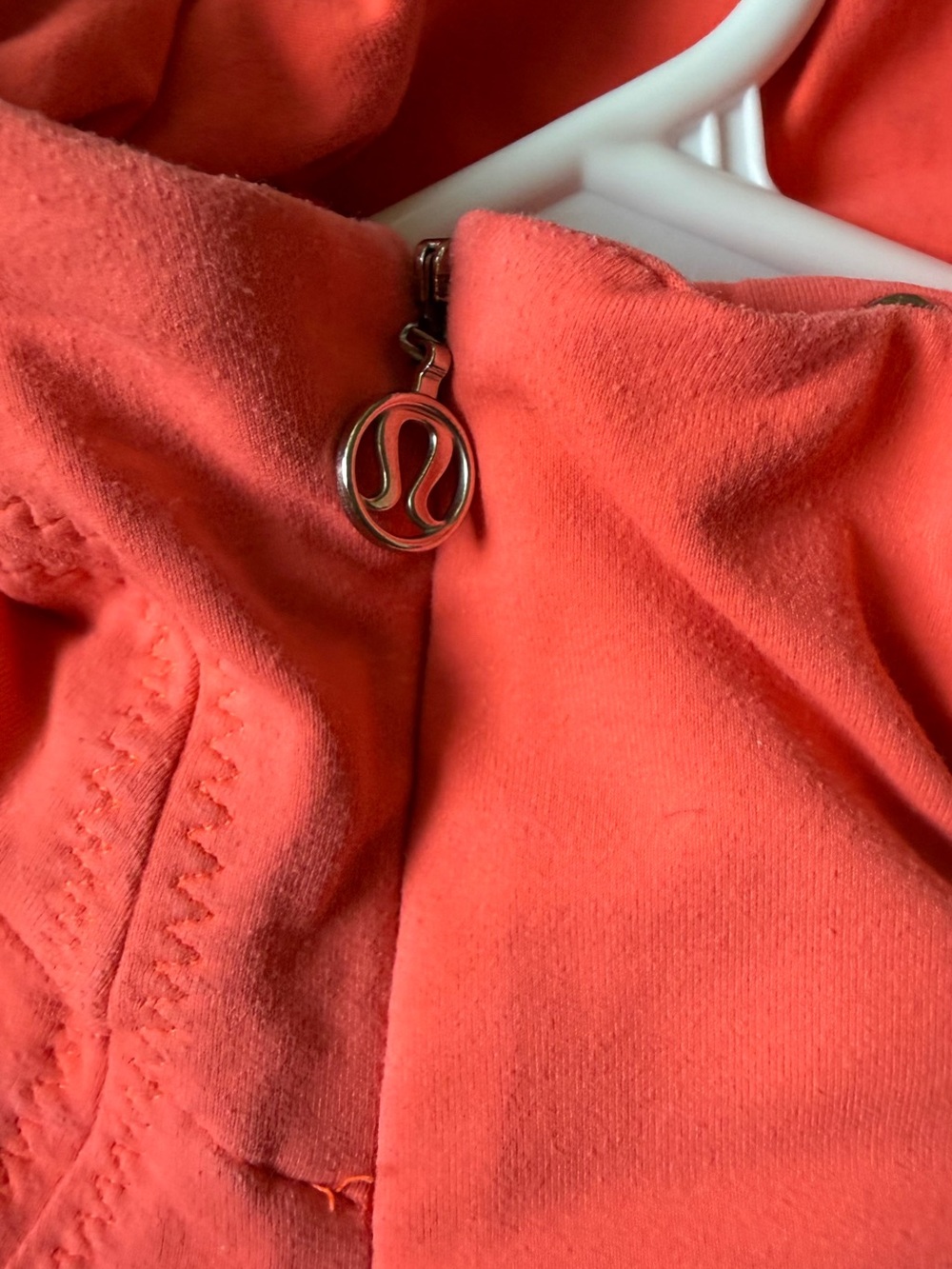 Lululemon Run: Reflect Pullover - Picture 2 of 9
